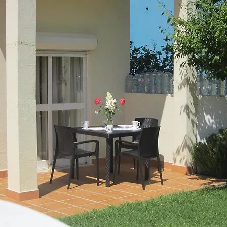 Διαμέρισμα Villas Brites *
